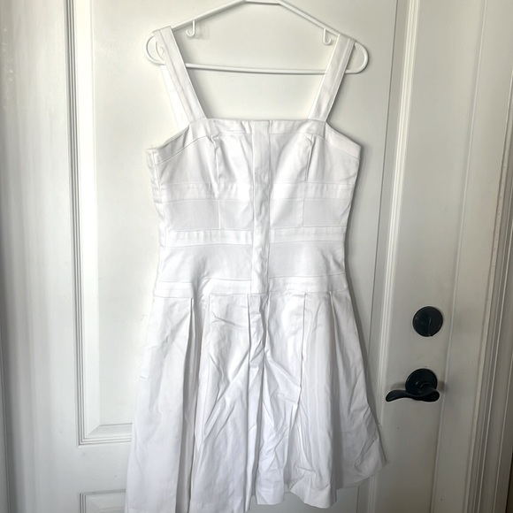London Times Dresses & Skirts - London Times white cotton sleeveless tank summer romantic tea party dress size 8